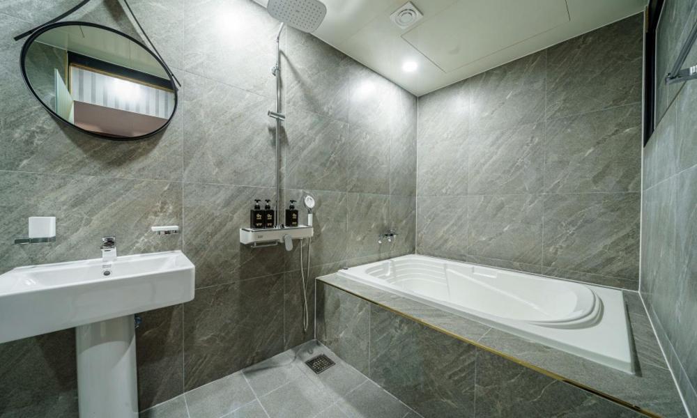 G7 Hotel Dongducheon Esterno foto